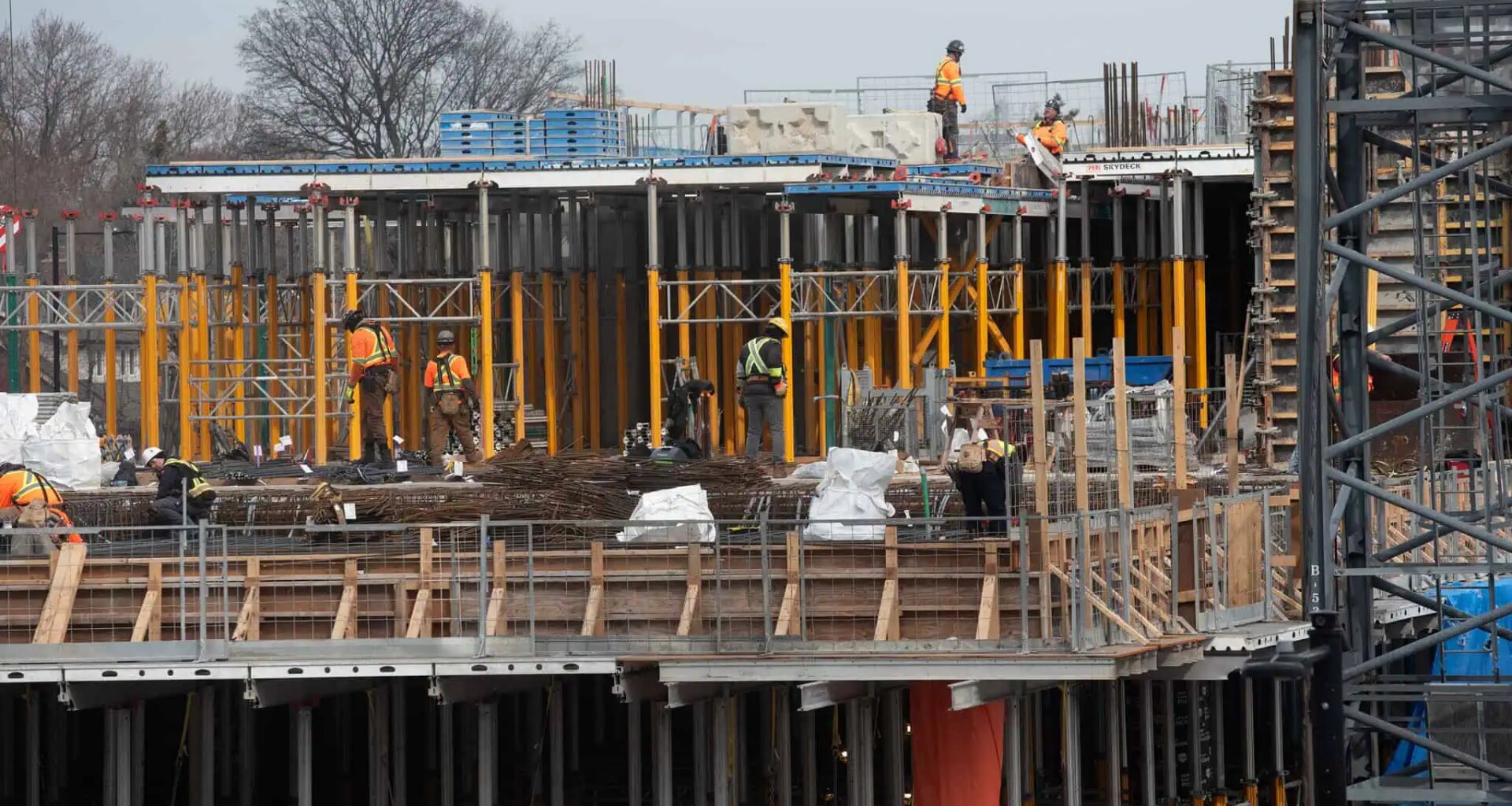 high rise construction ontario