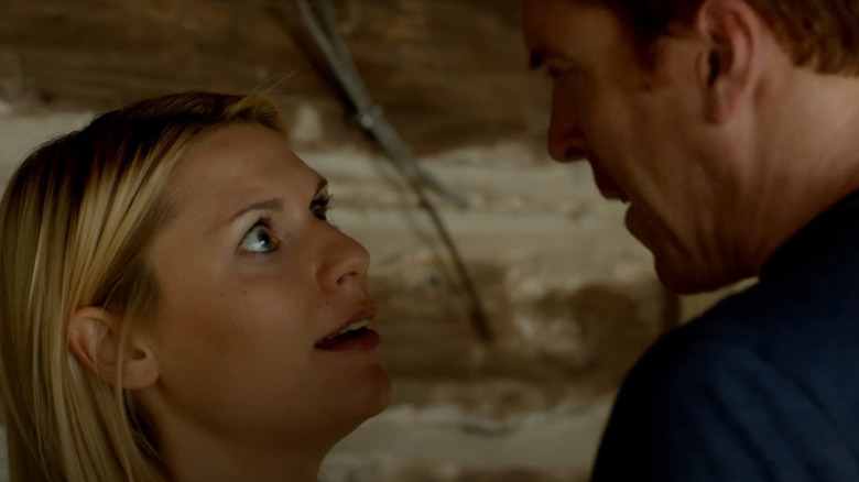 Carrie Mathison speaks intently with Nicholas Brody