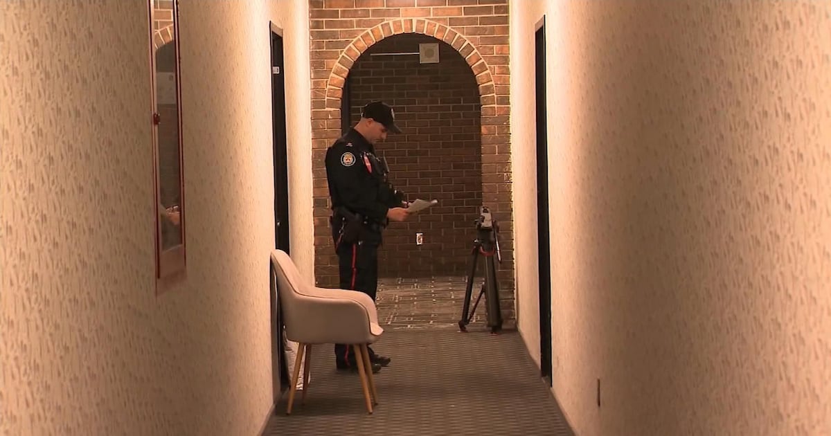 Toronto police investigate deadly fall from North York apartment building – CP24