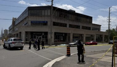 Male dead after daylight stabbing in Mississauga – CP24
