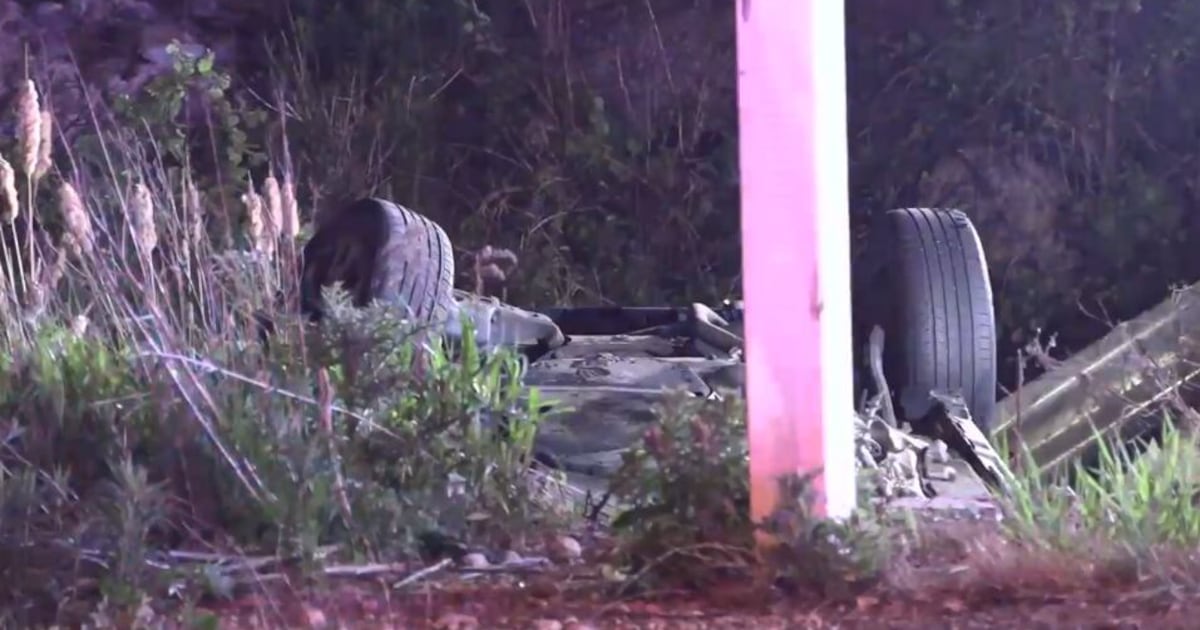 Vehicle flips and ends up in ditch, sending driver to hospital in Brampton – CP24
