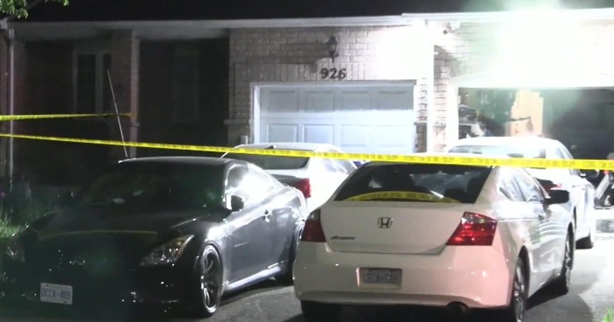 Two people injured in Mississauga neighbourhood stabbing – CP24