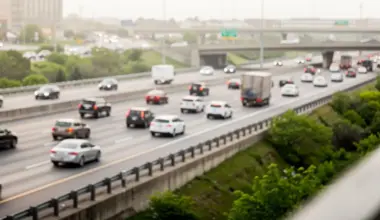 Hwy 403 Dump Truck Collision: What Mississauga Drivers Should Know