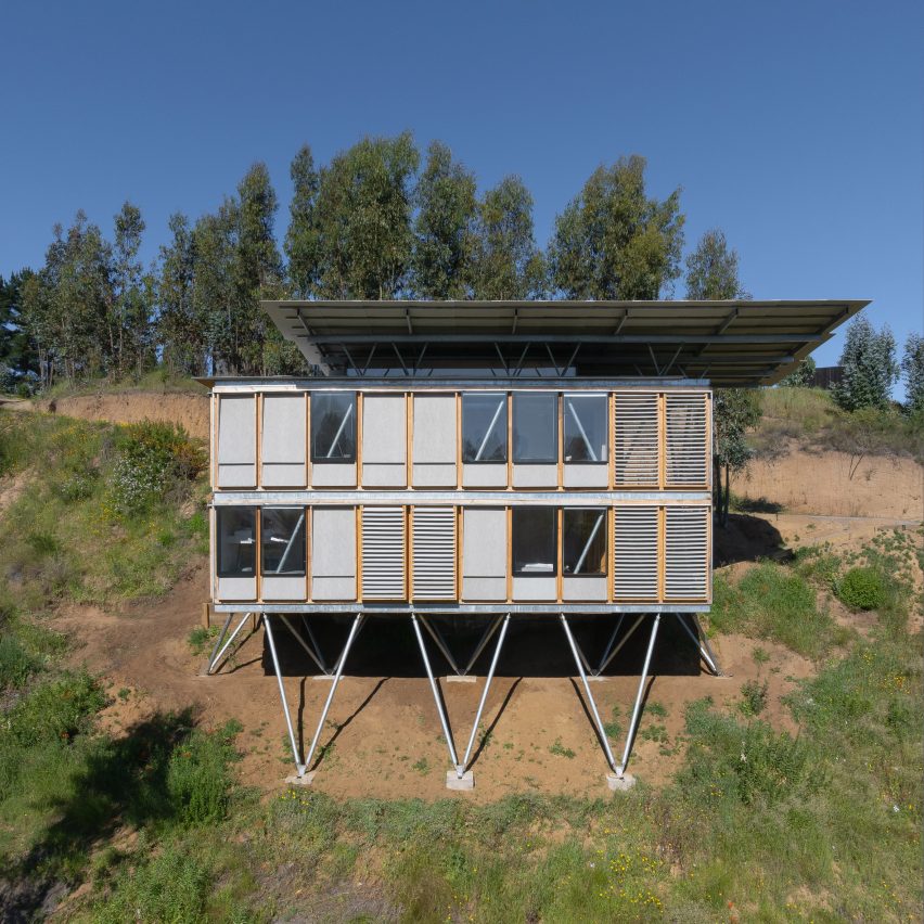 IBSP II modular house in Chile by Ignacio Rojas Hirigoyen and Leonardo Gúzman Valencia