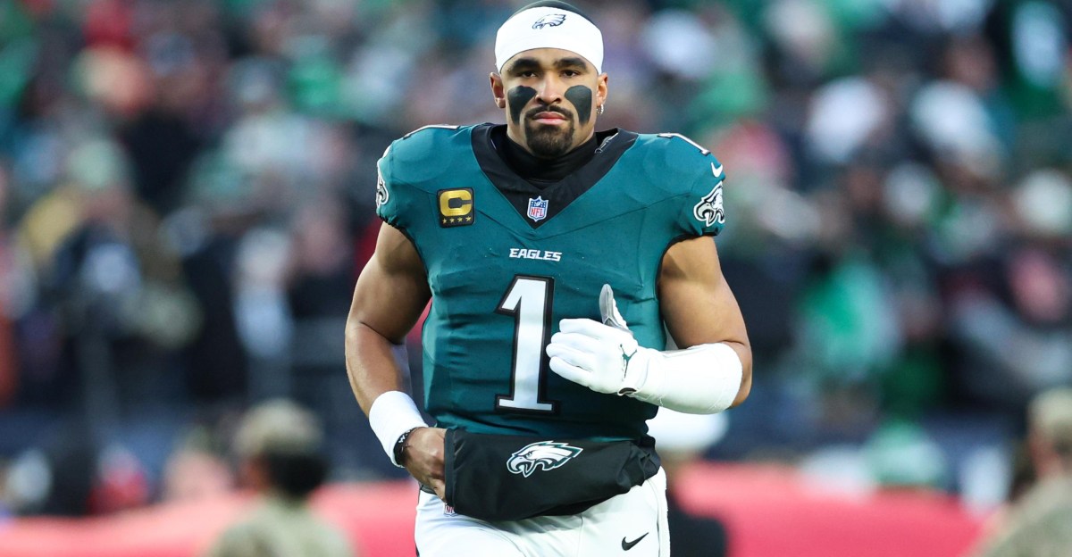 Eagles News: NFL executives differ on Jalen Hurts’ outlook in Philly
