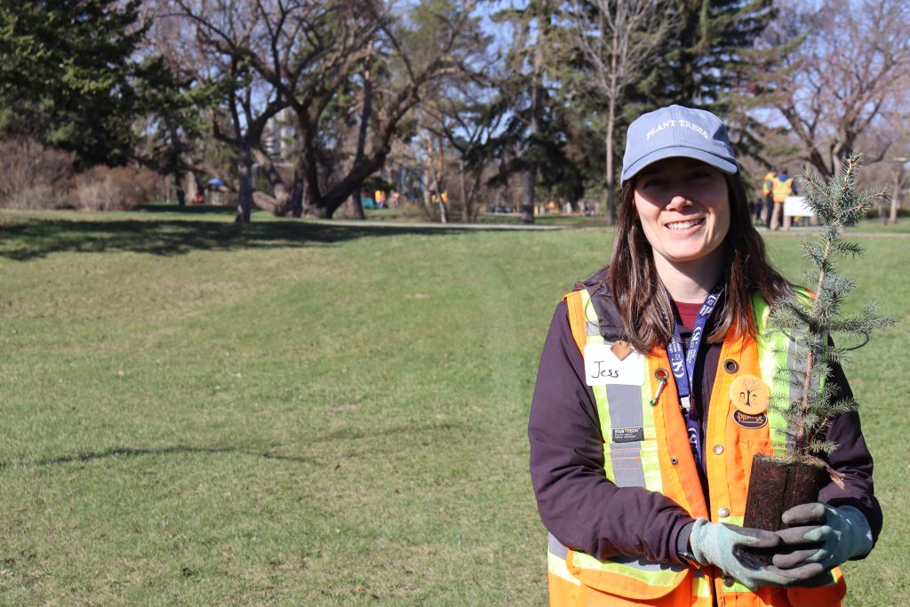 Jessica McBride, Root for Trees Program Lead at Arbor Day in Borden Park (Photo Credits – Daniel Barker-Tremblay)