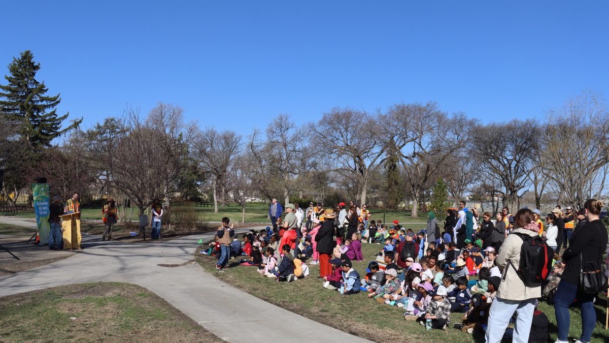 Students Celebrate Arbor Day with City of Edmonton at Borden Park