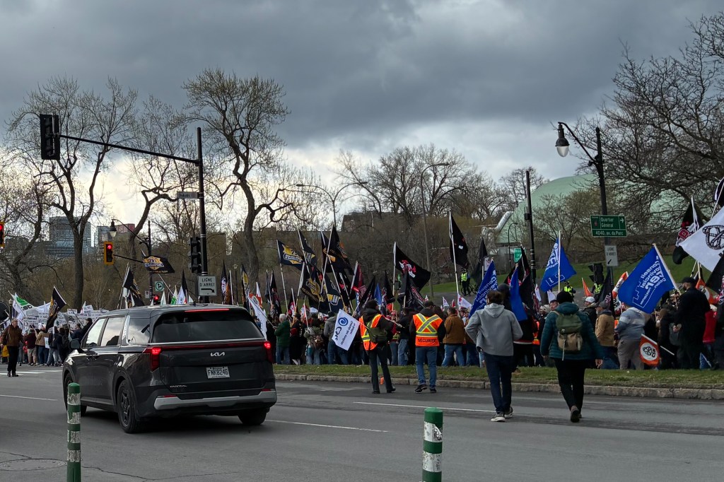 Unions draw thousands to Montreal for International Workers’ Day