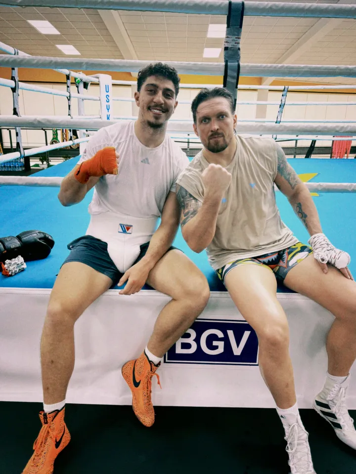 Williams spent five and a half weeks in camp with Usyk for his upcoming fight with Verhoeven