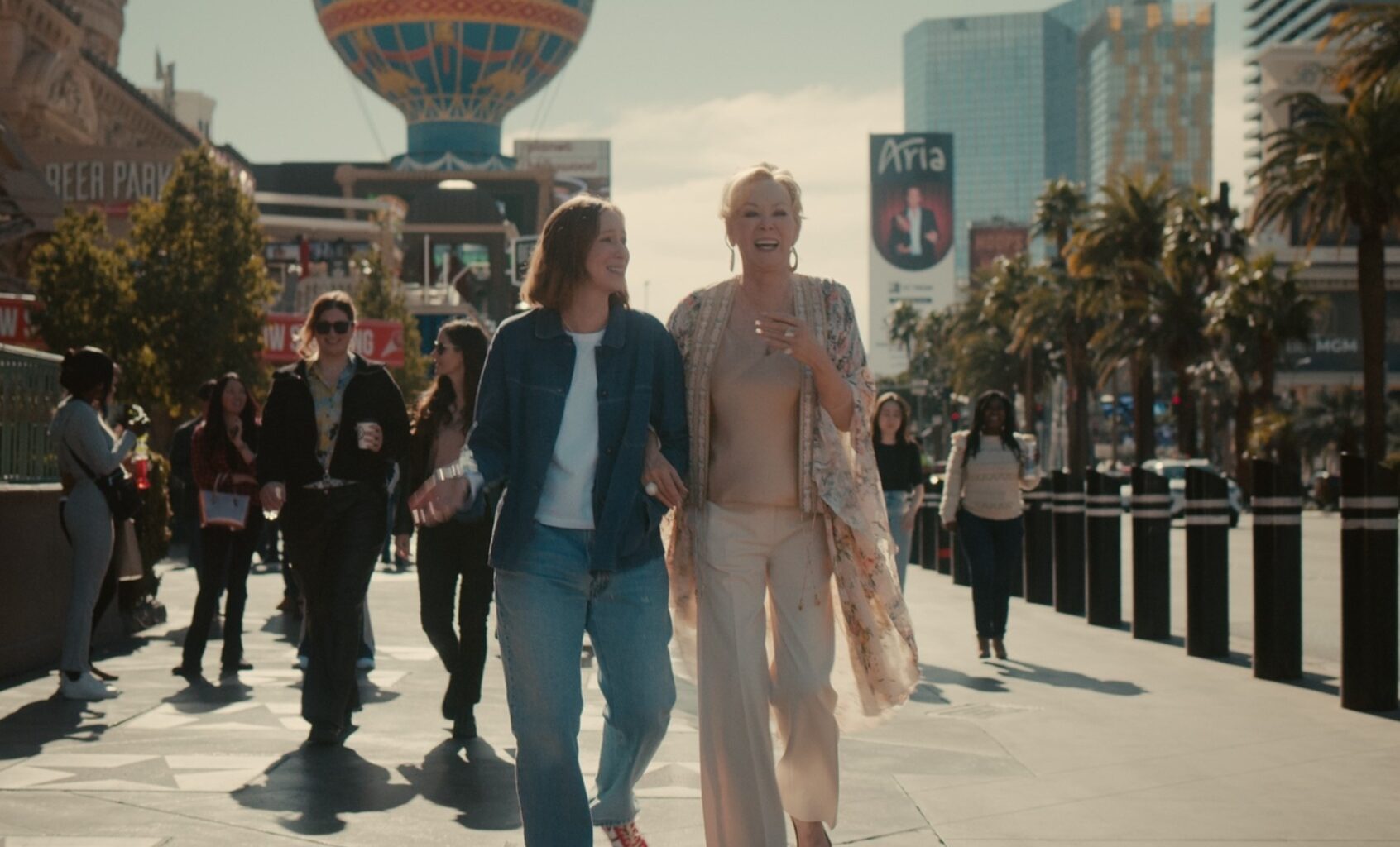 Hannah Einbinder and Jean Smart in "Hacks" (Courtesy of HBO Max)
