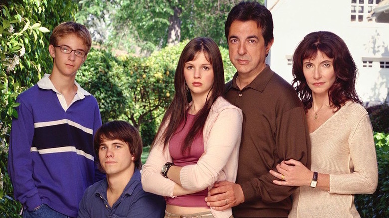Michael Welch, Jason Ritter, Amber Tamblyn, Mantegna, and Mary Steenburgen in Joan of Arcadia