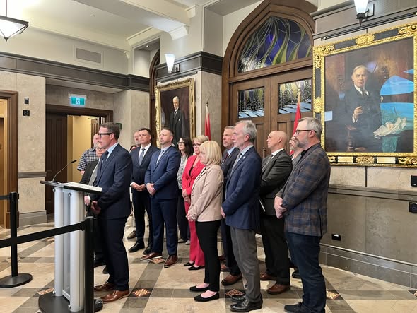 Conservatives push Ottawa to halt planned closure of agricultural research sites - SteinbachOnline.com