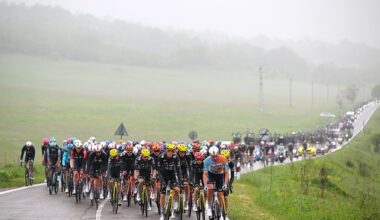 VELIKO TARNOVO, BULGARIA - MAY 09: A general view of the peloton competing during the 109th Giro d&amp;amp;apos;Italia 2026, Stage 2 a 221km stage from Burgas to Veliko Tarnovo / #UCIWT / on May 09, 2026 in Veliko Tarnovo, Bulgaria. (Photo by Tim de Waele/Getty Images)
