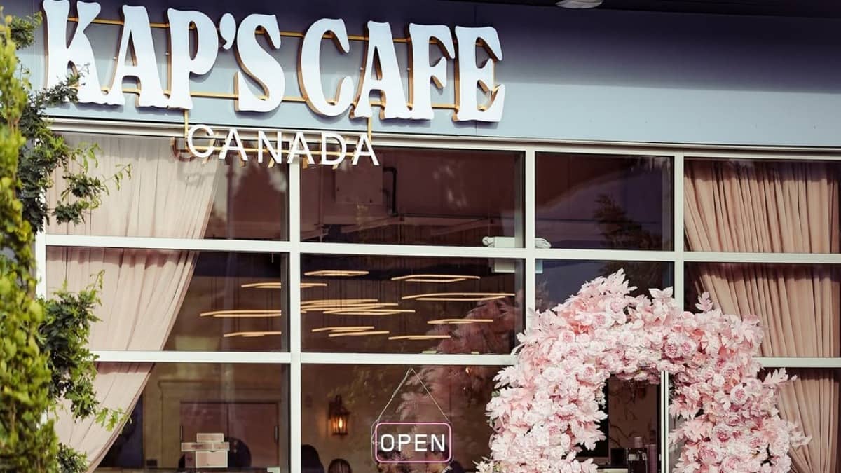 Viral Video Of Surrey Cafe Shooting Near Kapil Sharma