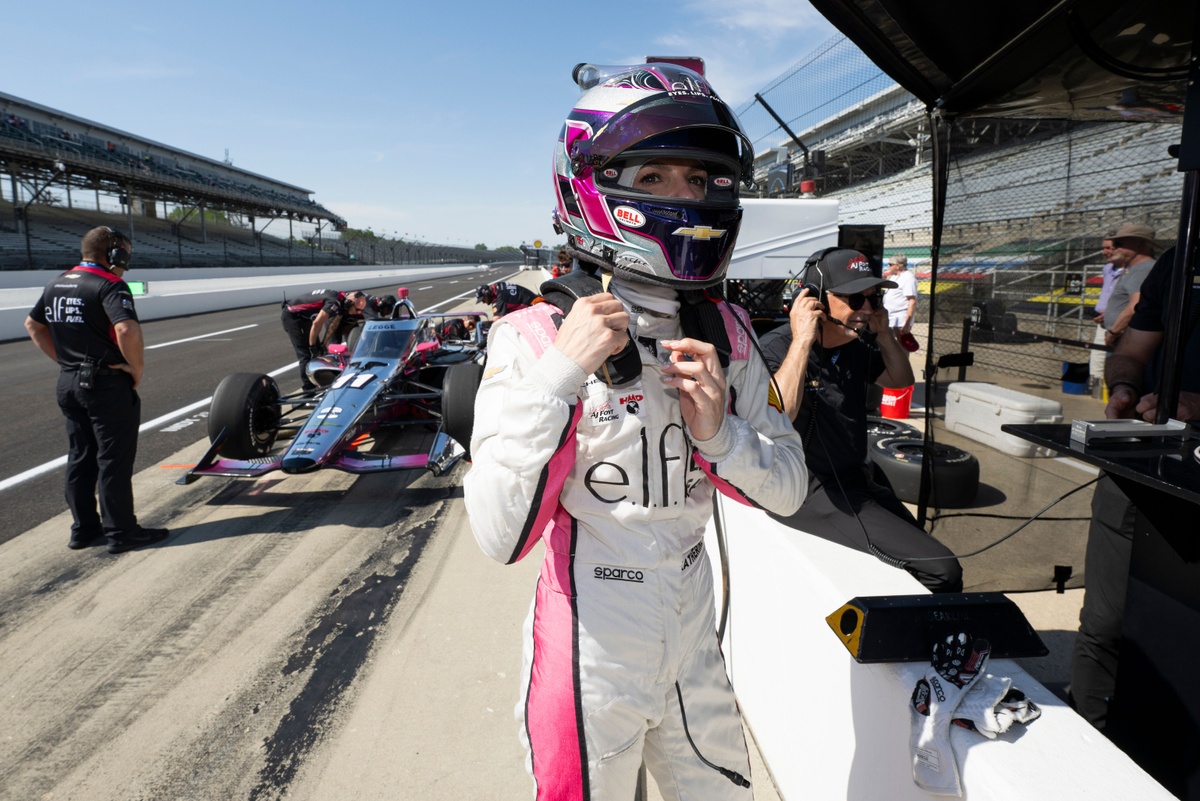 Katherine Legge secures last-minute deal to attempt Indy 500/Coke 600 Double next week