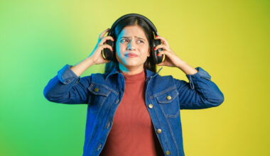 4 Bluetooth Headphones Audiophiles Steer Clear Of
