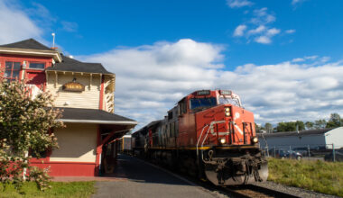 Canada's Quiet Quebec Town Is A Top Retirement Destination With Fishing, Scenic Views, And Trails