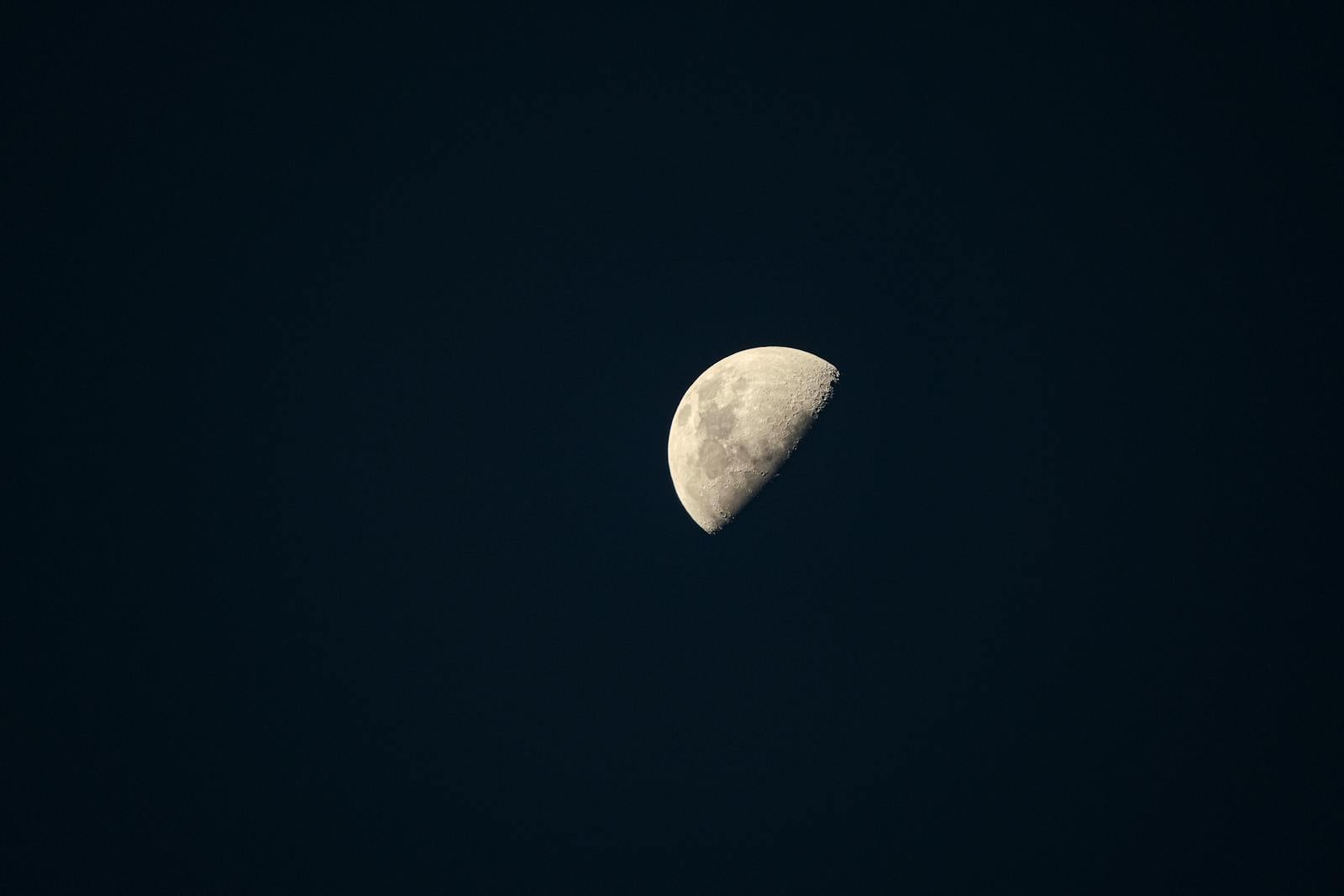 laser observatory telescope Moon