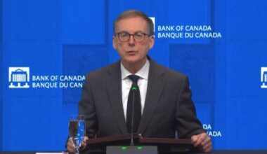 Business Matters: Tiff Macklem “encouraged” by Ottawa’s efforts to strengthen economy