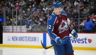 Wild's McCarron calls Avalanche's Manson 'a dirty player' after butt-end penalty