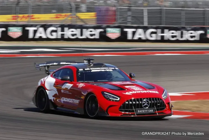 Mercedes-Safety-Car-2026