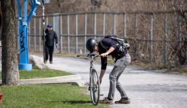 Montreal reaches deal to build bike paths along REM rights-of-way