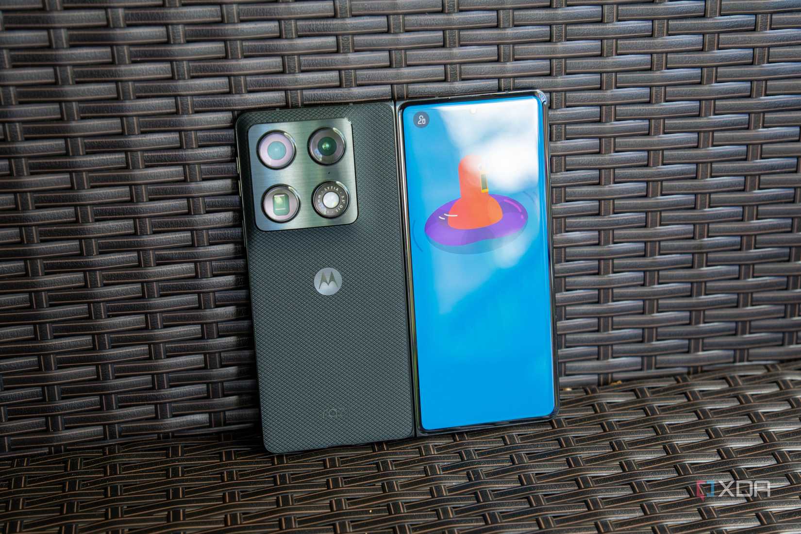 Motorola Razr Fold-13