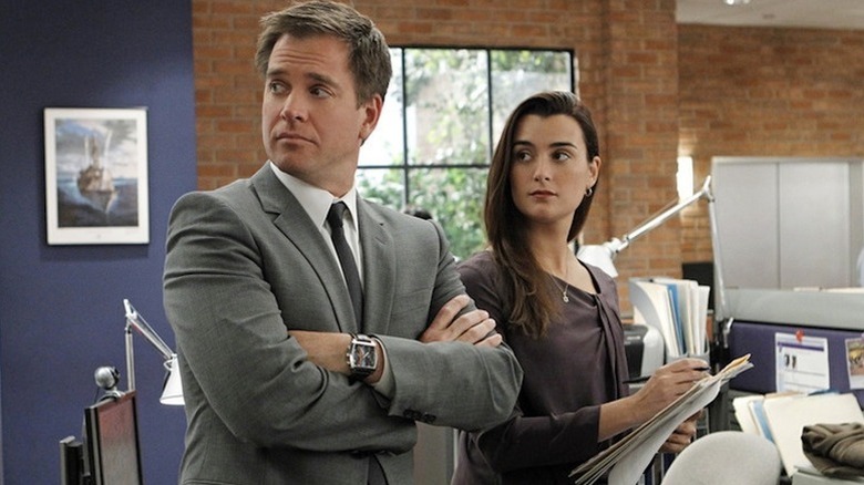 Tony and Ziva standing in bullpen