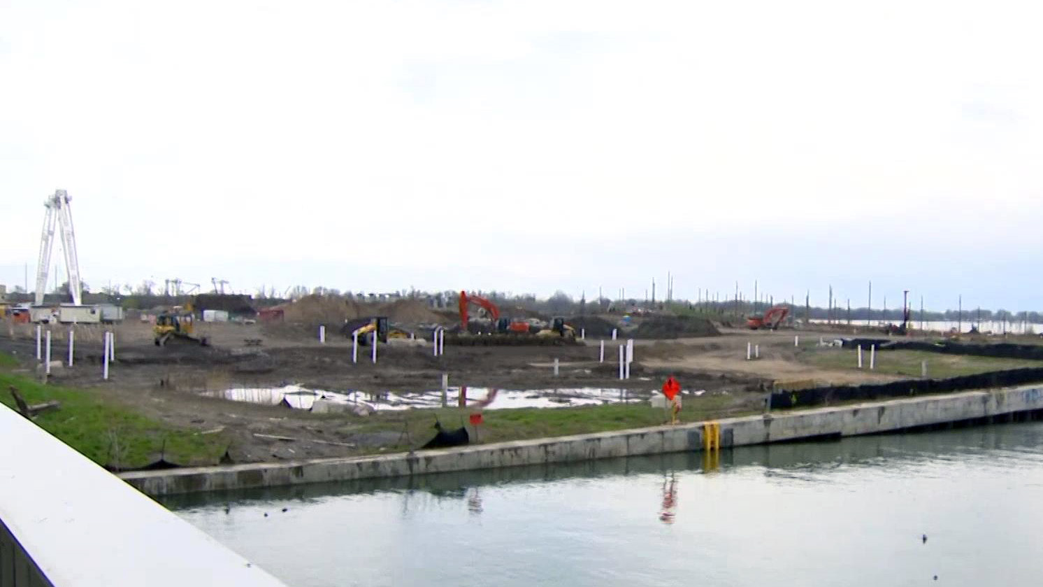 Billy Bishop Airport expansion may change plans for new Toronto community
