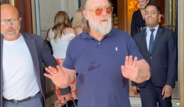 Russell Crowe warns autograph hunters gathered outside his Paris hotel: 'Don't f--king push in on me'