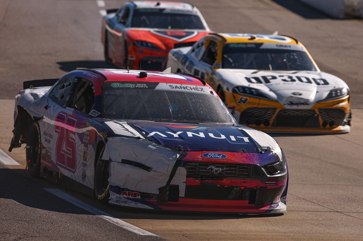 NASCAR adjusts hot topic rules for Trucks and O'Reilly Series
