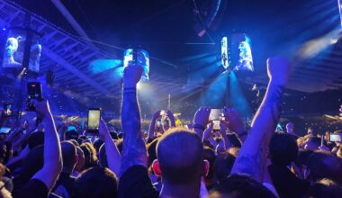 More than 80,000 attend Metallica concert