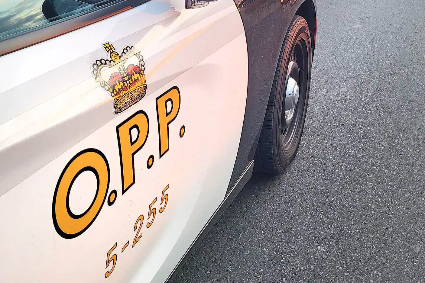 Driver ran red light in three-car crash north of Brampton, police say