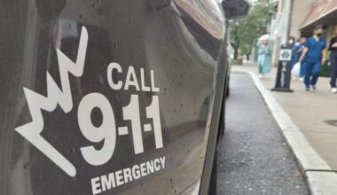 Pedestrian rushed to hospital after being hit by truck on Toronto’s Queen Street - Toronto