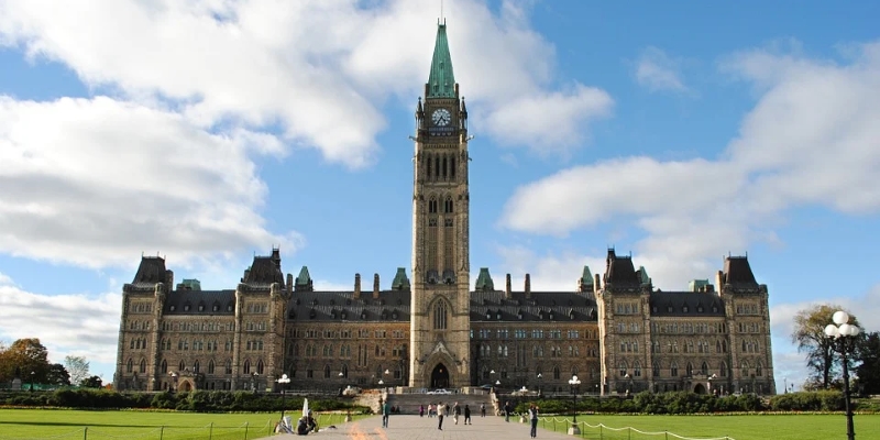 Province Drops Legal Fight with Ottawa Over Federal Equalization