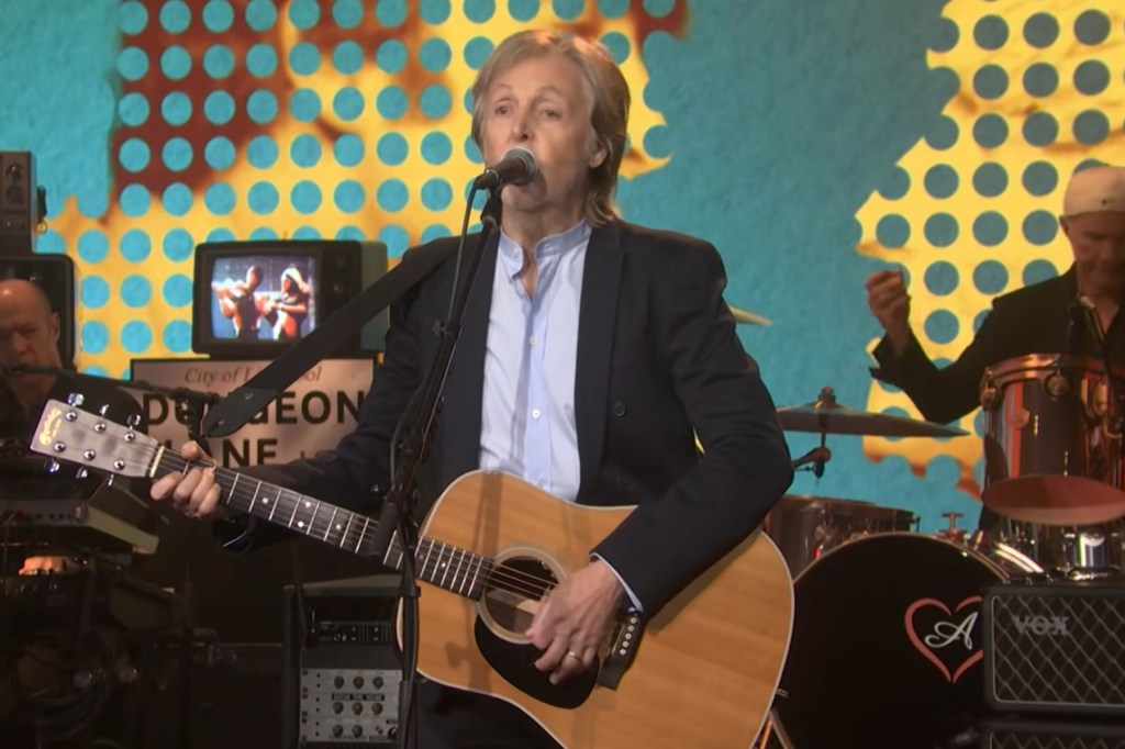 'SNL': Paul McCartney Performs 'Band on the Run,' 'Coming Up,' 'Days'