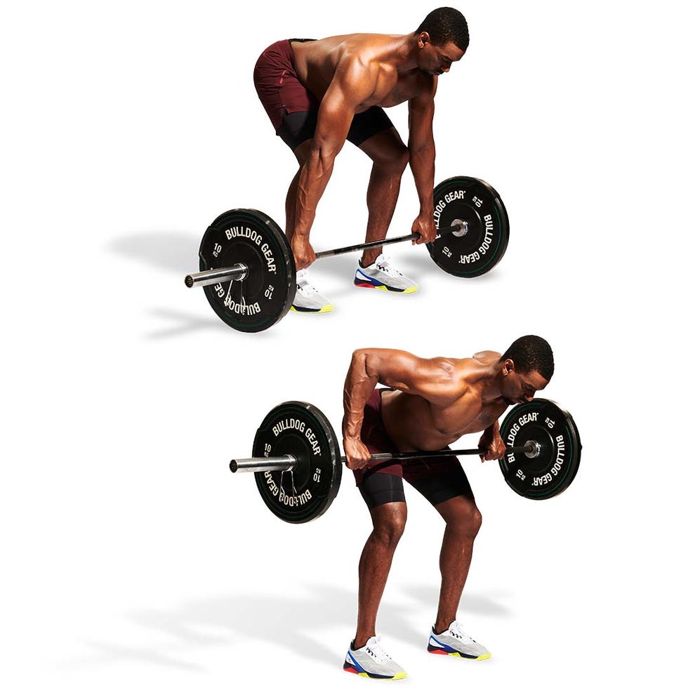 man performs a pendlay row