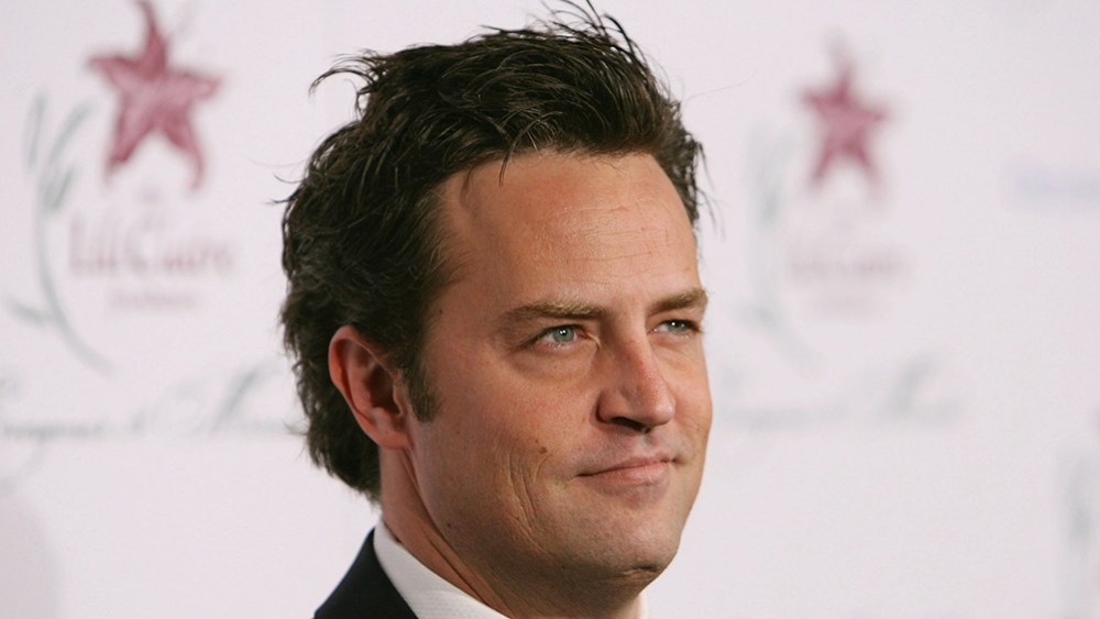 Matthew Perry's Personal Items Up for Auction