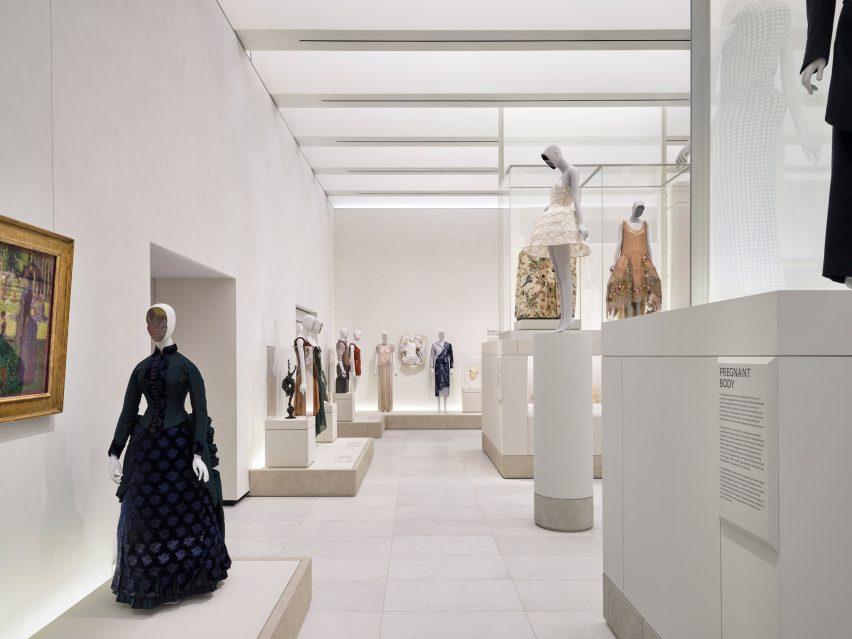 The Met Peterson Rich Costume Art view