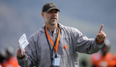 Lions 'continue to build' as camp opens