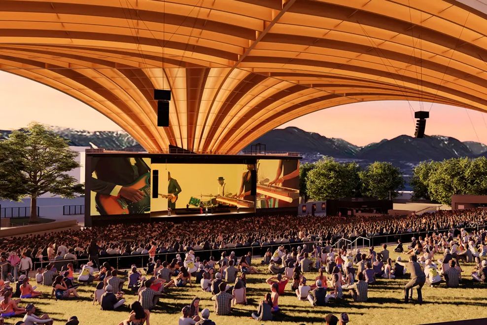 pne freedom mobile arch amphitheatre