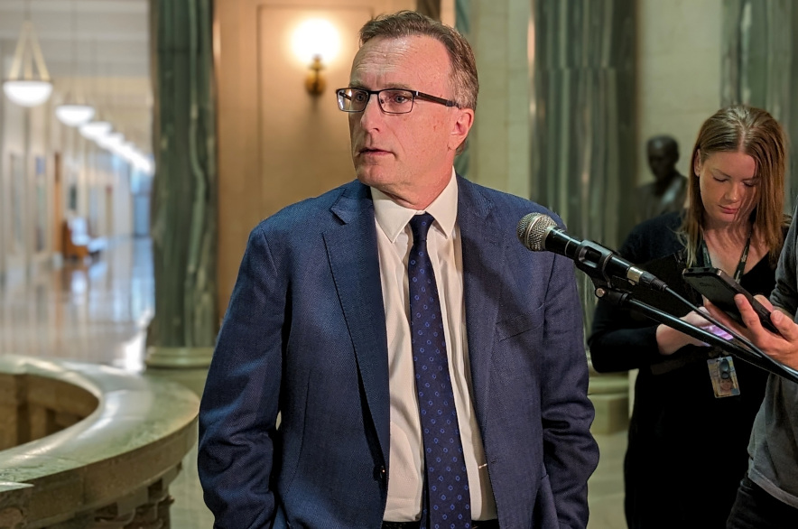 Minister Jim Reiter