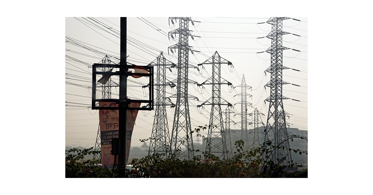 Oil shocks, remittances, and growth: the data behind South Asia’s energy vulnerability