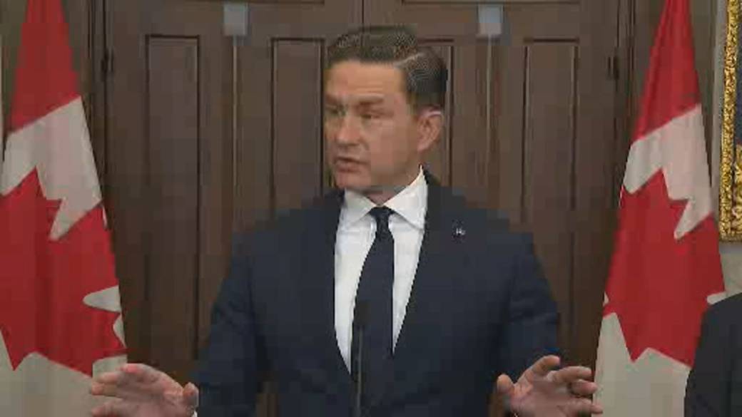 Click to play video: 'Poilievre targets Carney on cost of living, says Canadians ‘cannot afford’ basics'