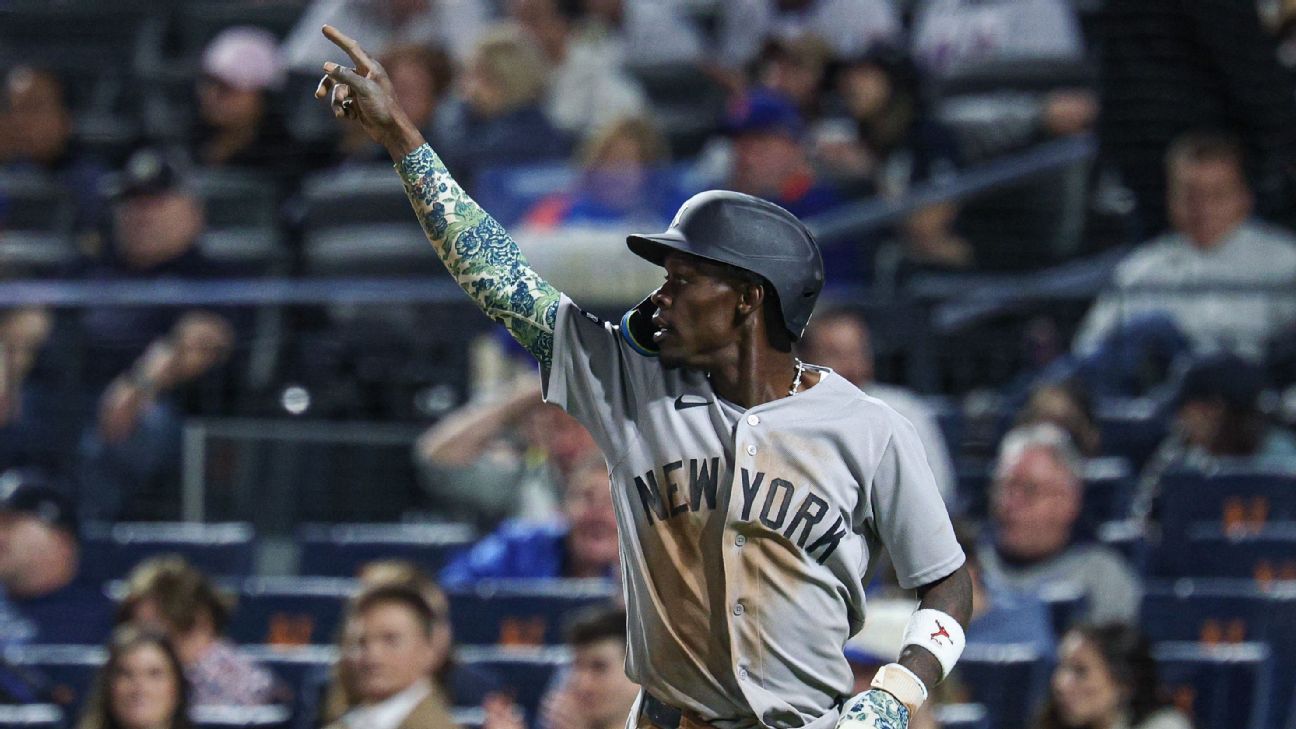 Jazz Chisholm Jr. breaks slump by wearing larger teammates' pants