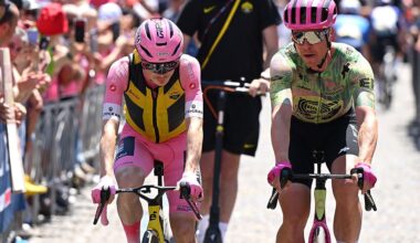 Jonas Vingegaard and Michael Valgren before stage 15 of the Giro d'Italia