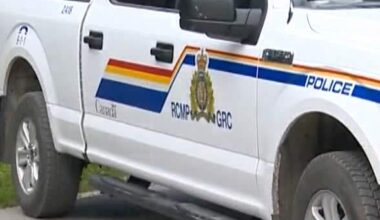 Driver killed, another person injured in 2-vehicle crash east of Calgary