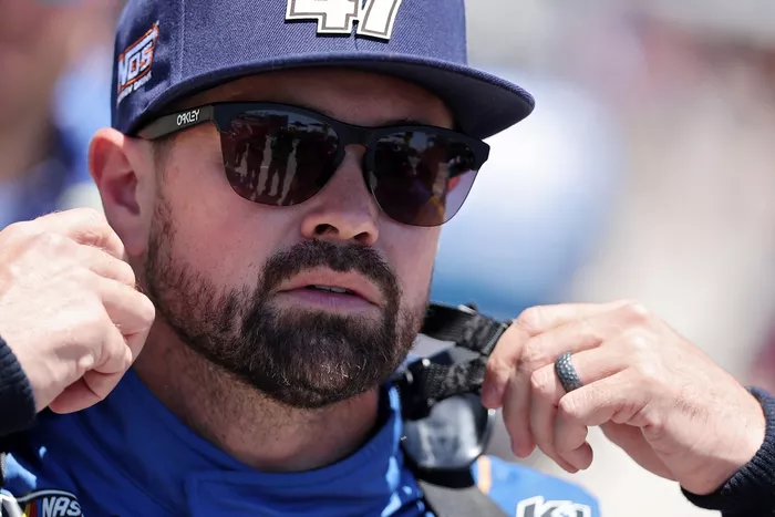 Ricky Stenhouse Jr., HYAK Motorsports