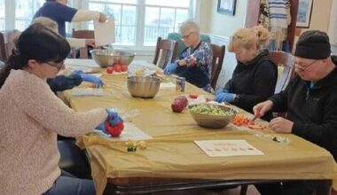 No lines, no stigma: Chabad kitchens deliver kosher meals home worldwide