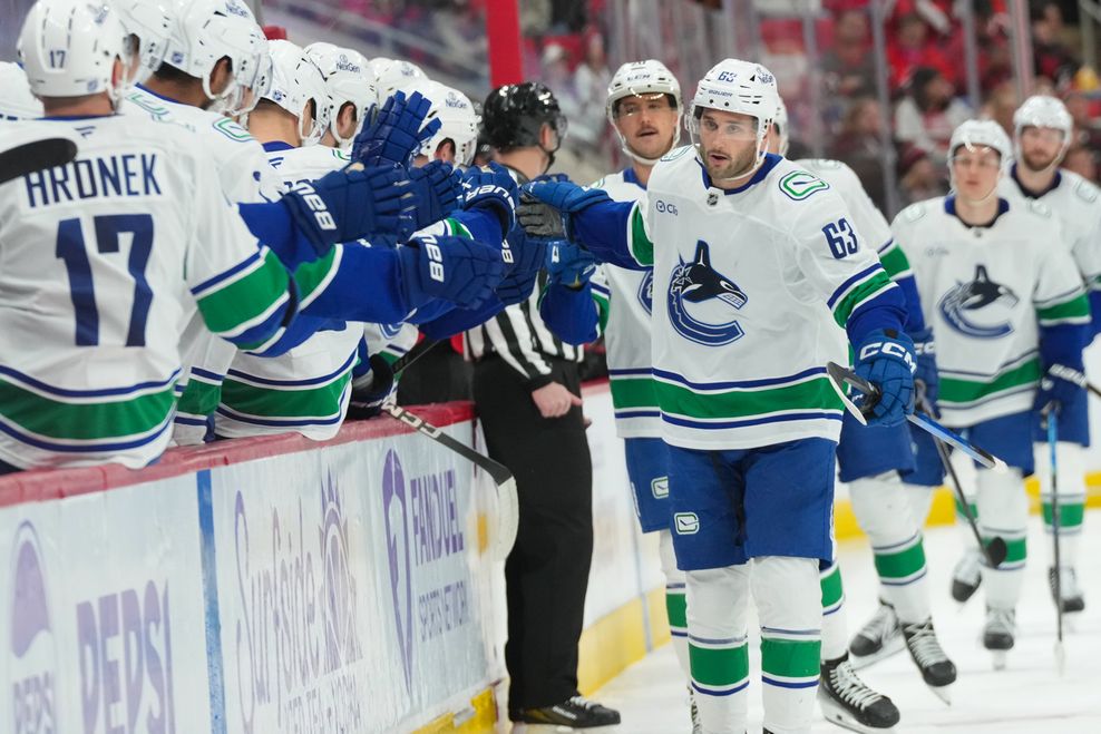 sasson canucks